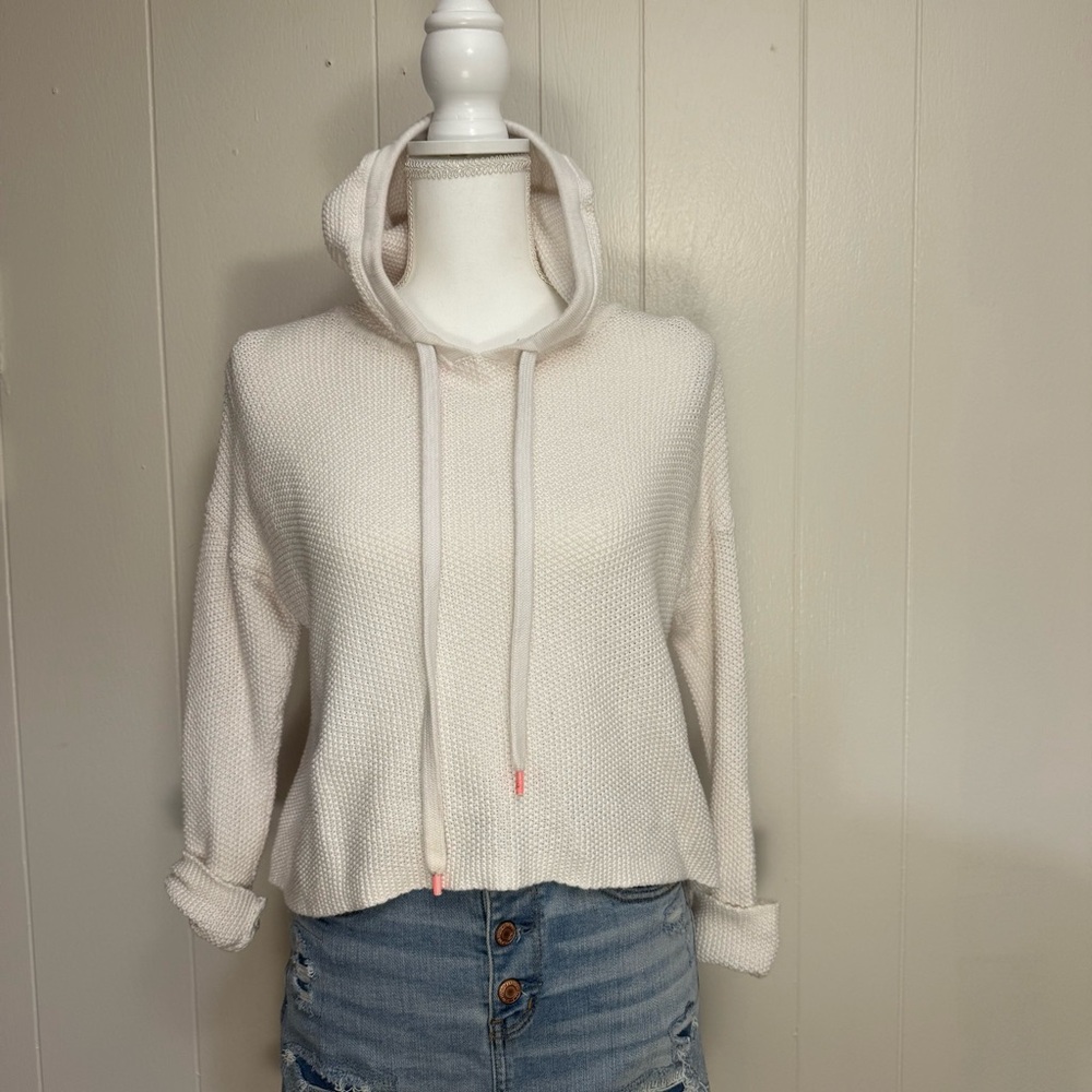 Aerie White Knit Pullover Hoodie Sweater